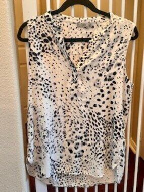 Dalia Black & White Animal Print Sleeveless Blouse Size M